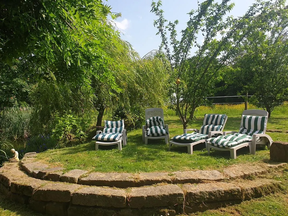 Bed and Breakfast Ty Coeur Bais  0*, Bais (Ille-et-Vilaine)